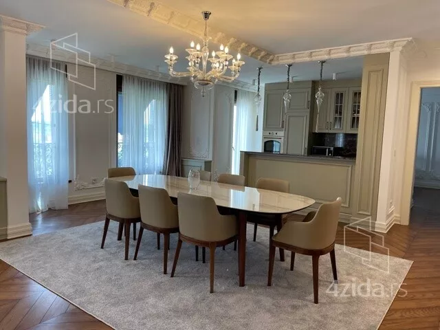 Petosoban stan | 4zida