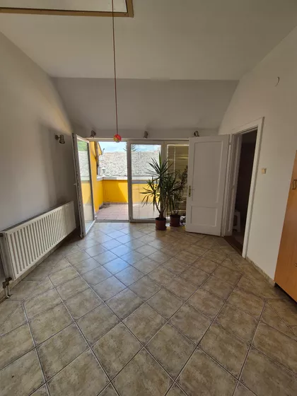 Gradske lokacije | 4zida.rs