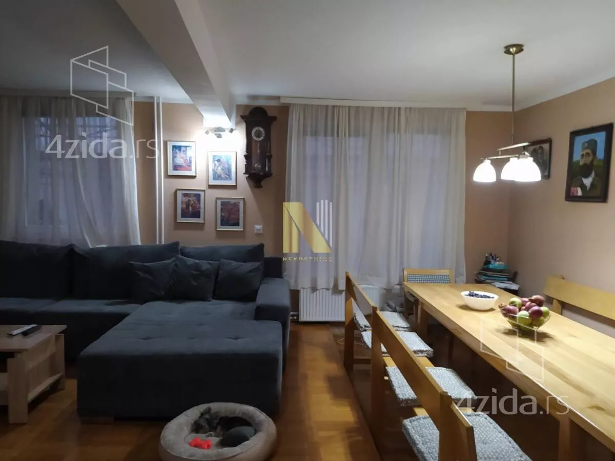 Kuća | 4zida
