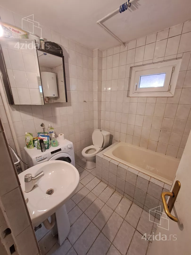 4-etažna kuća | 4zida