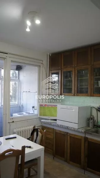 Darinke Radović | 4zida.rs