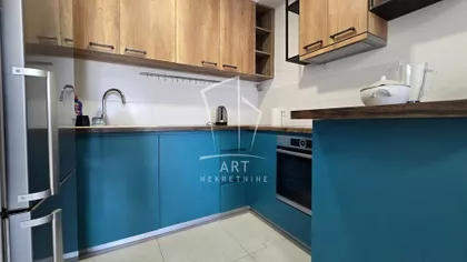 Tadije Sondermajera | 4zida.rs