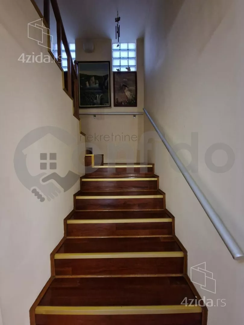 3-etažna kuća | 4zida