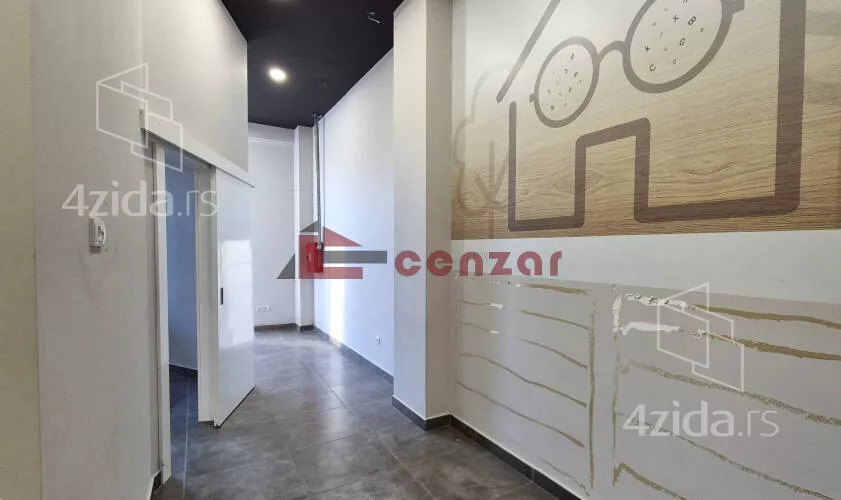 Poslovni prostor | 4zida