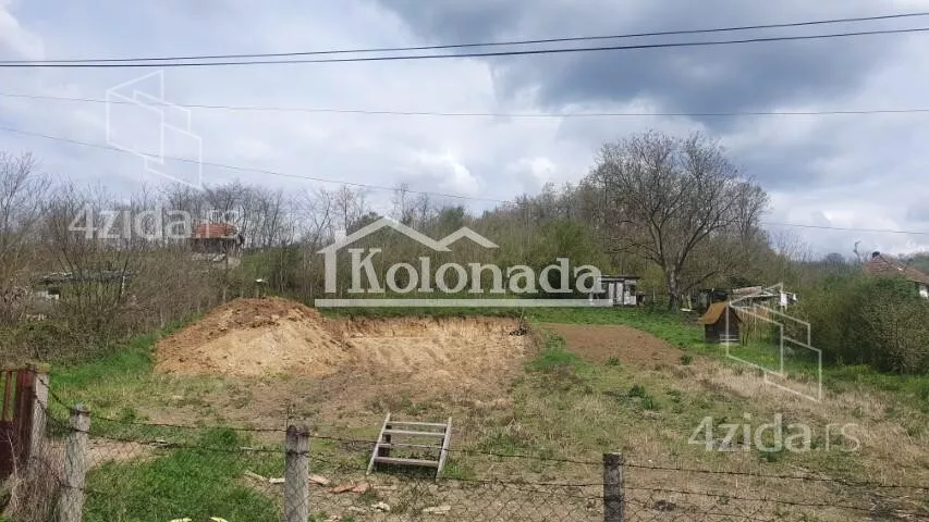 Građevinsko zemljište | 4zida
