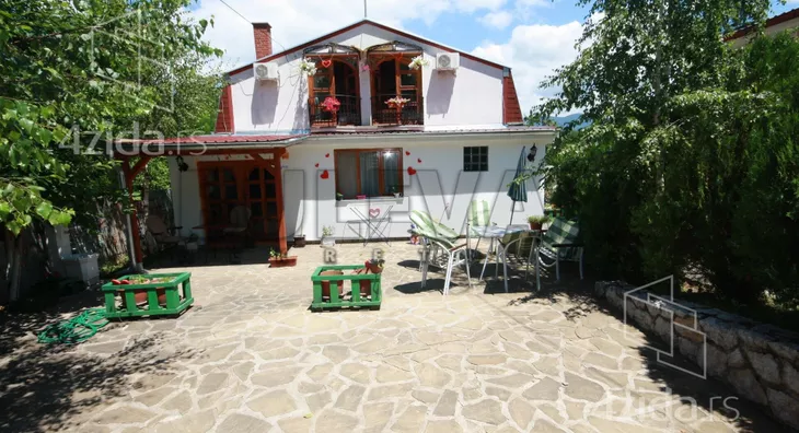 3-etažna kuća | 4zida