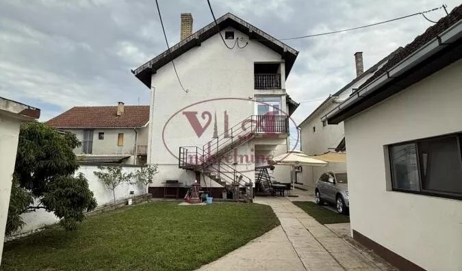 Kuća | 4zida