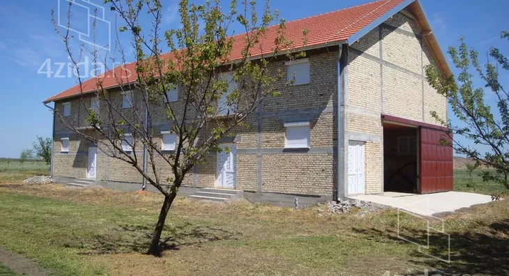 Turistički objekat | 4zida