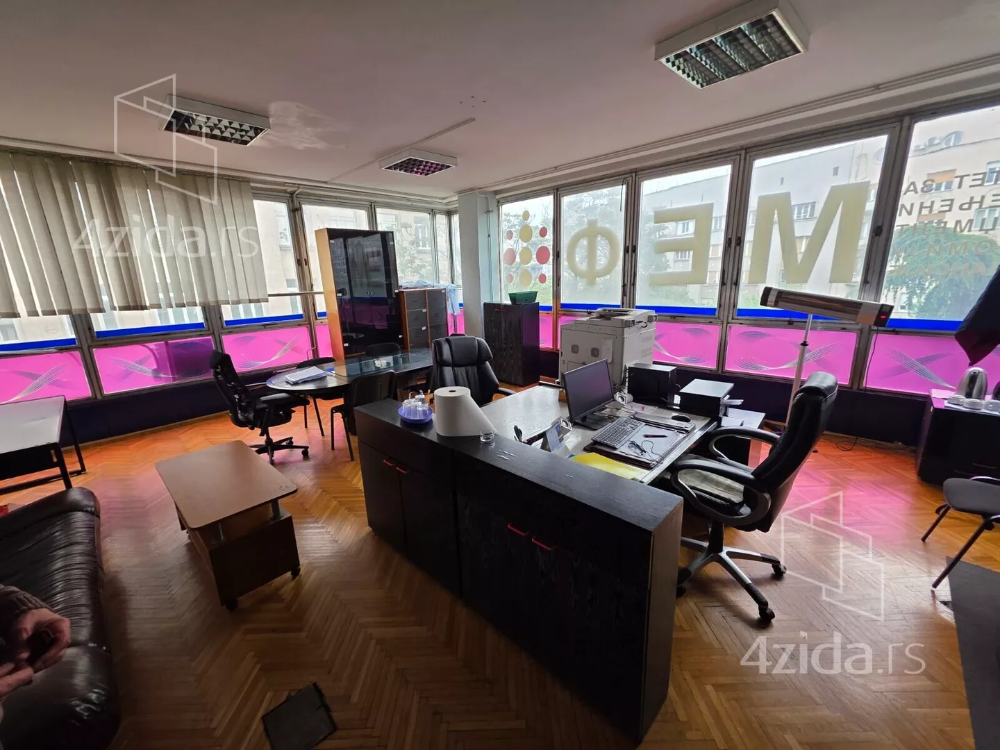 Kancelarija | 4zida