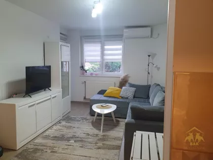 Novi Majur | 4zida.rs