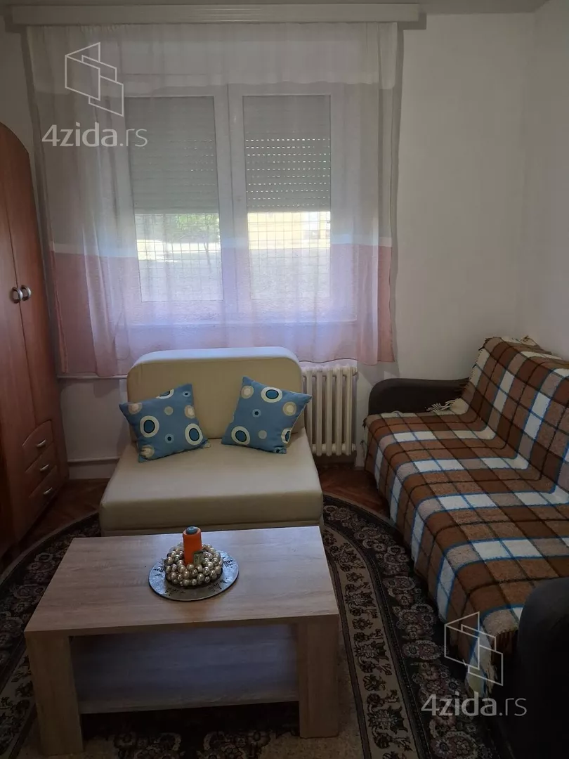 Garsonjera | 4zida