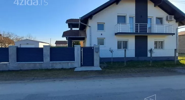 Kuća | 4zida