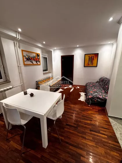 Strahinjića Bana | 4zida.rs