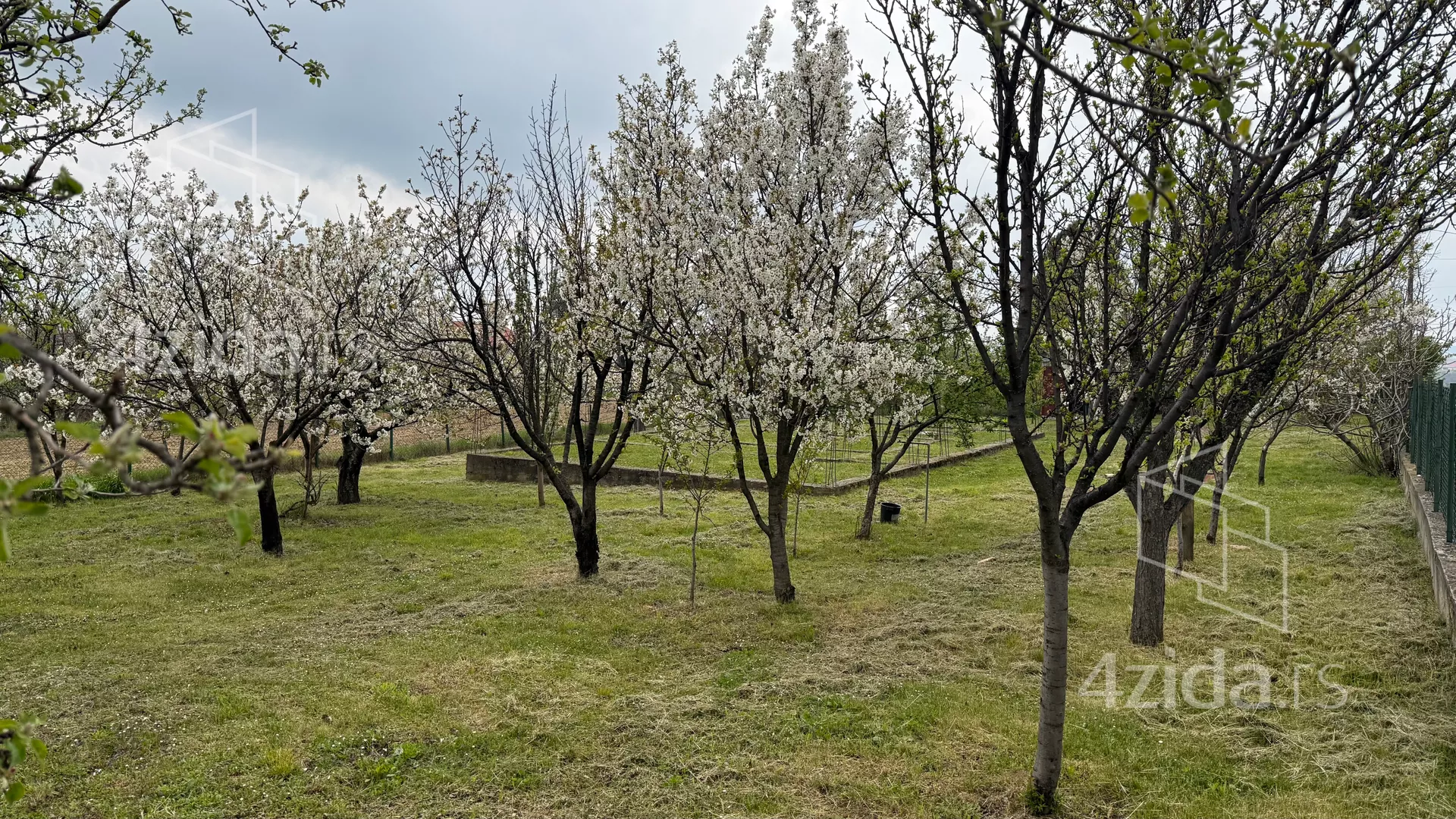 Građevinsko zemljište | 4zida