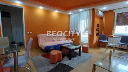 Bulevar oslobodjenja | 4zida.rs