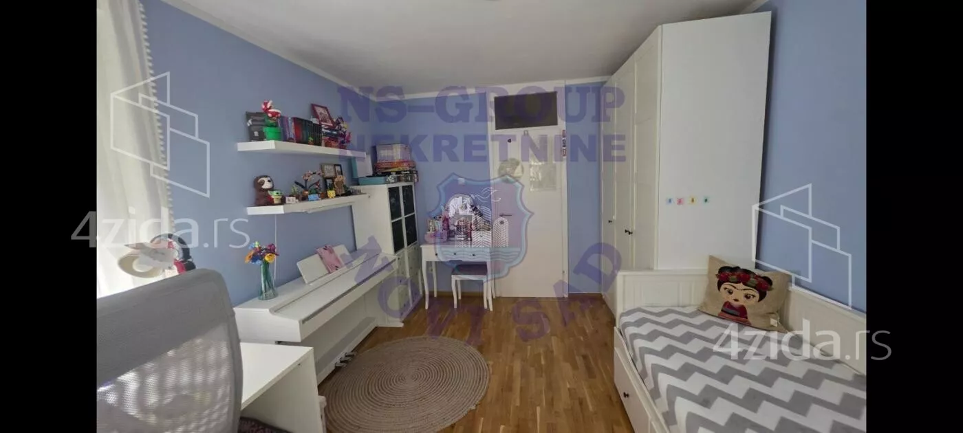 Četvorosoban stan | 4zida