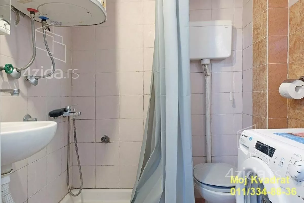 Šestosoban stan | 4zida