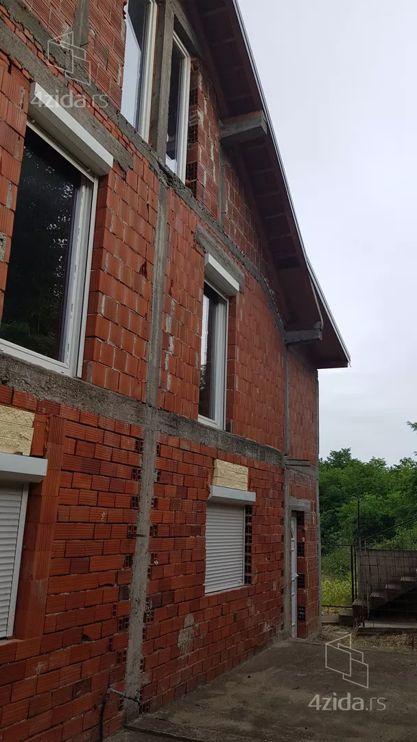 2-etažna kuća | 4zida