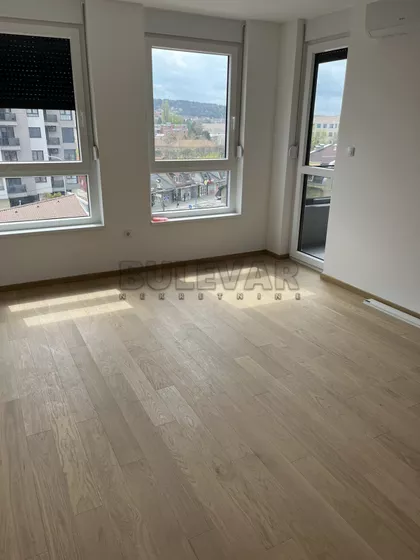 Vardarska | 4zida.rs