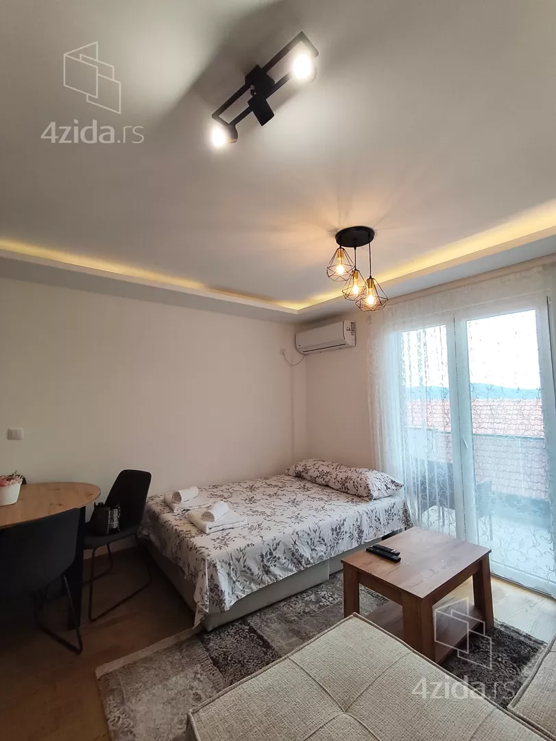 Garsonjera | 4zida