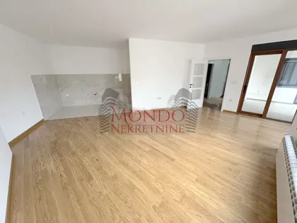 Dom Zdravlja | 4zida.rs