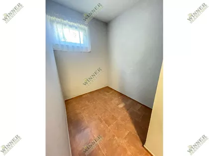 Mozerova | 4zida.rs