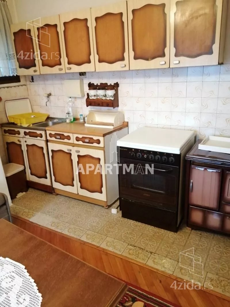 3-etažna kuća | 4zida