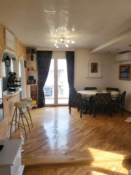 Dunavski Breg 1 | 4zida.rs