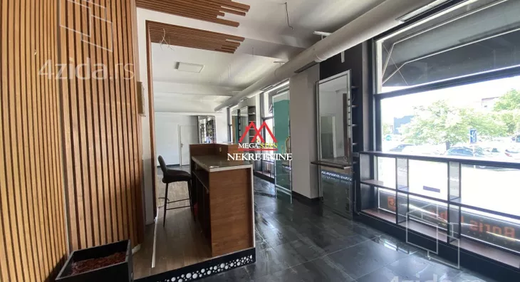 Poslovni prostor | 4zida