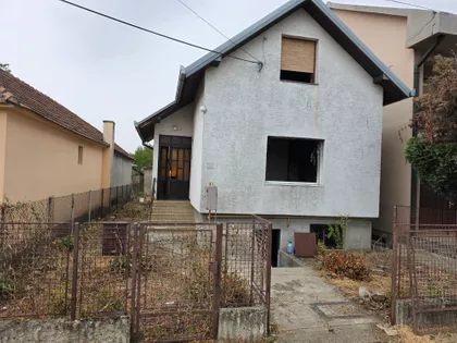 Kuća na prodaju · 69 m² · Novi Banovci, Okolne lokacije, Stara Pazova