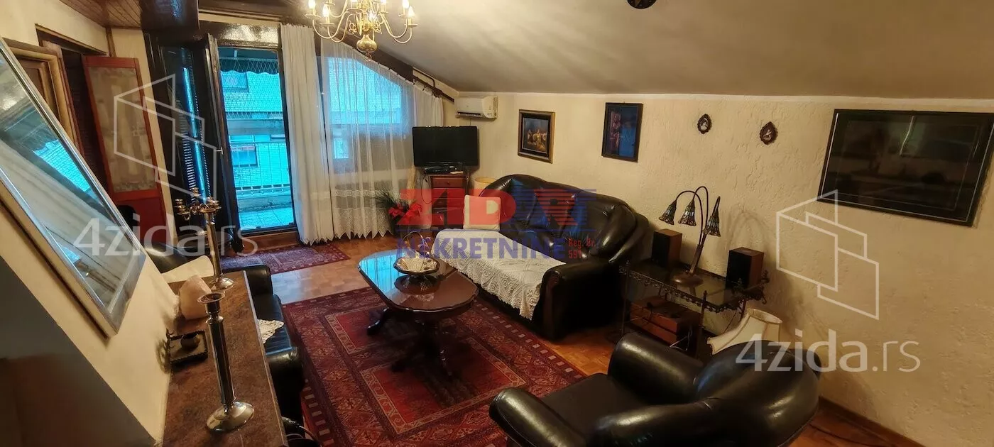 Četvorosoban stan | 4zida