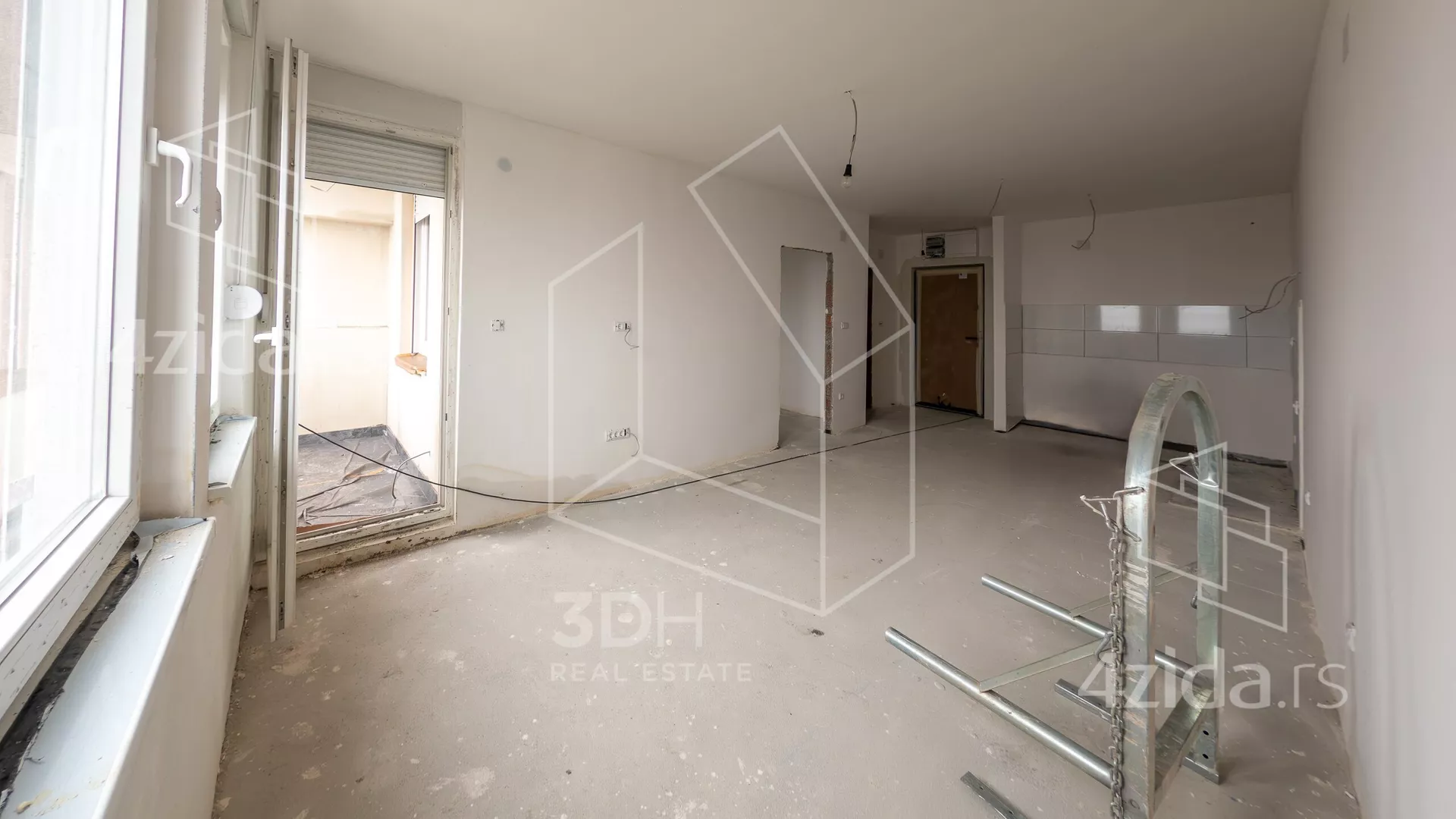 Jednoiposoban stan | 4zida