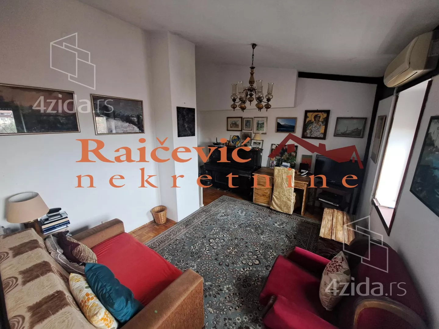 Troiposoban stan | 4zida