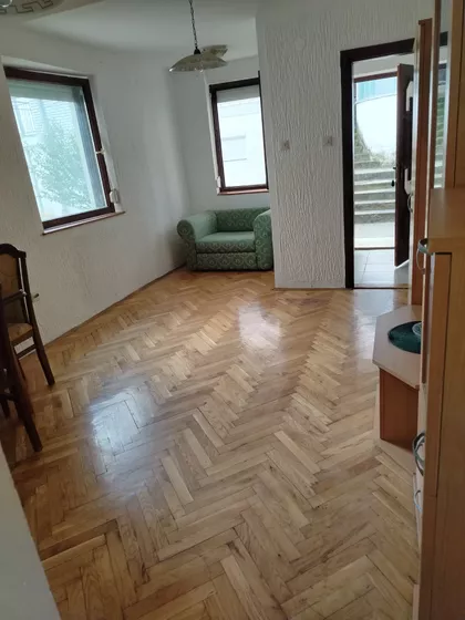 Mare Jakovljević 24B | 4zida.rs