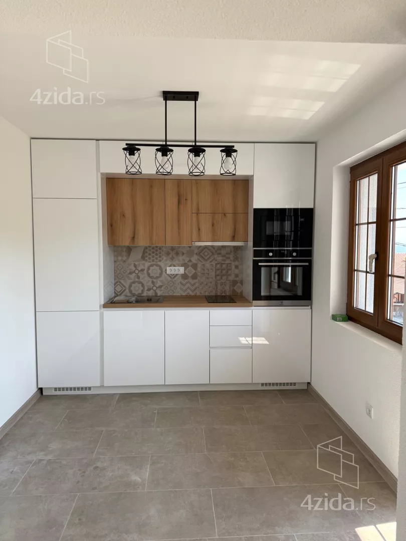 3-etažna kuća | 4zida