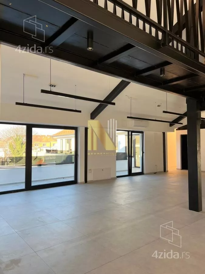 Poslovni prostor | 4zida