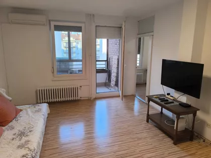 Vojislava Ilića 34 | 4zida.rs