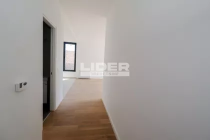 Pregrevica | 4zida.rs