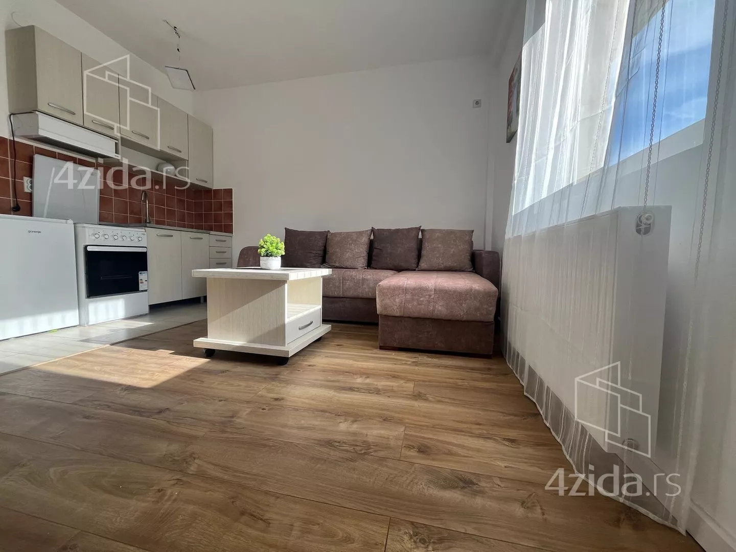 Garsonjera | 4zida