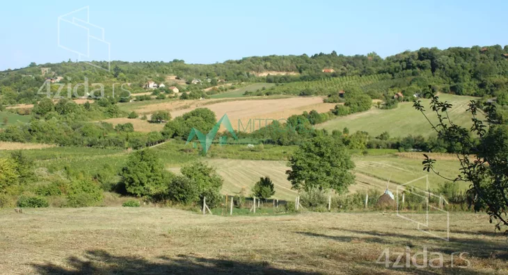 Plac | 4zida