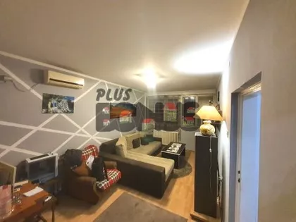 Studentska | 4zida.rs