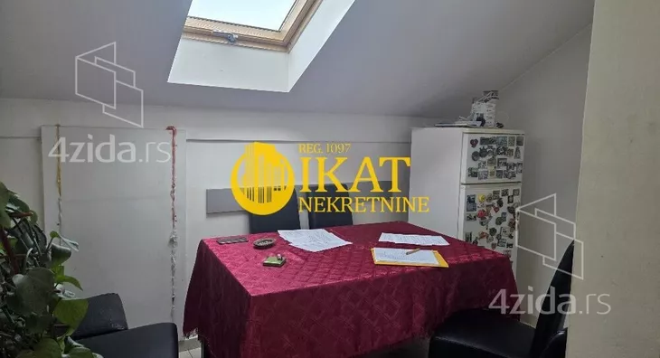 Šestosoban stan | 4zida