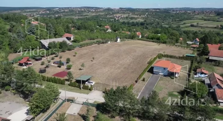 Građevinsko zemljište | 4zida
