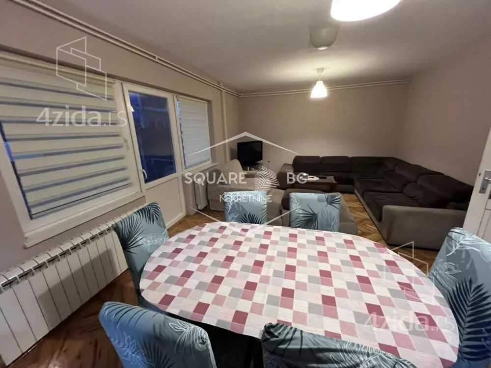 Petosoban stan | 4zida