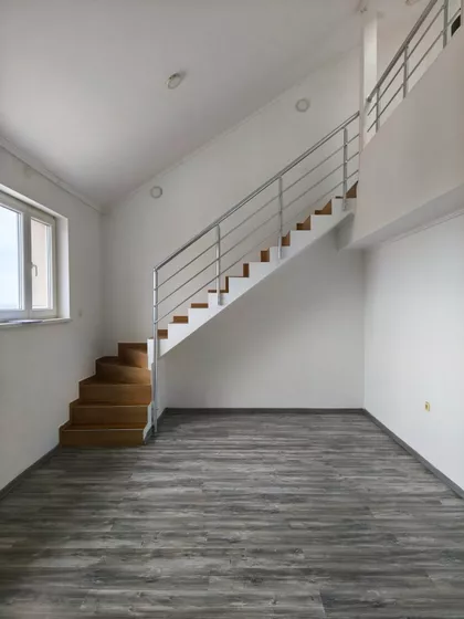 Segedinski Put 25 | 4zida.rs