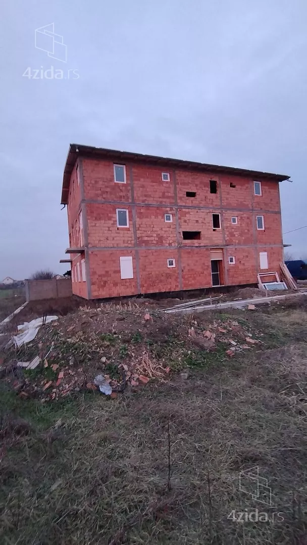 3-etažna kuća | 4zida
