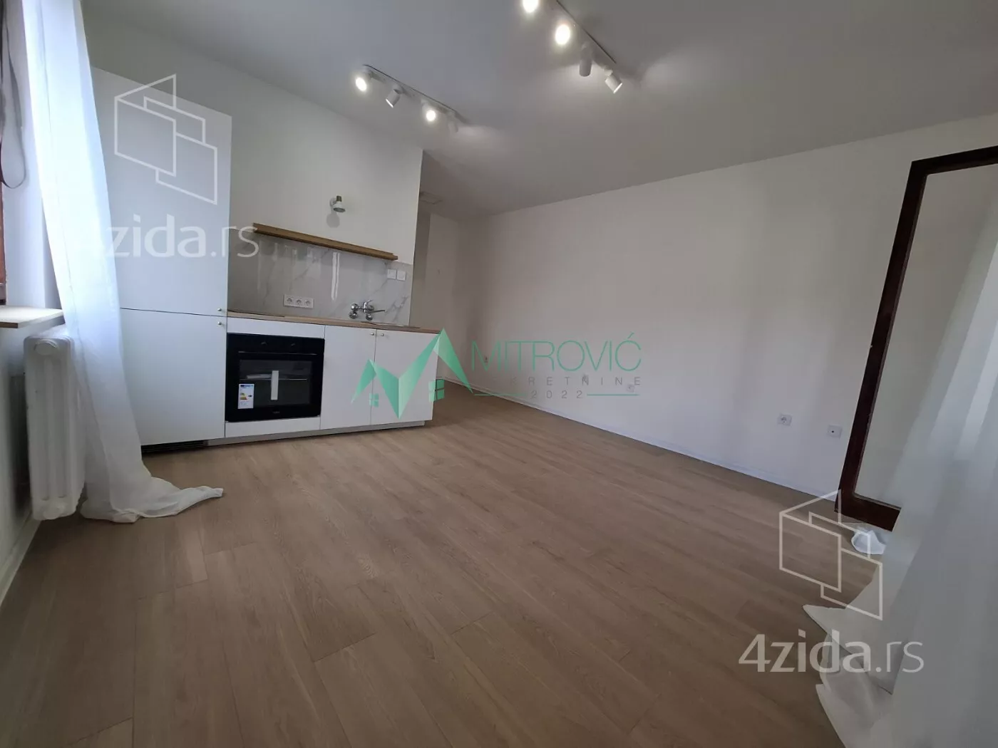 Garsonjera | 4zida