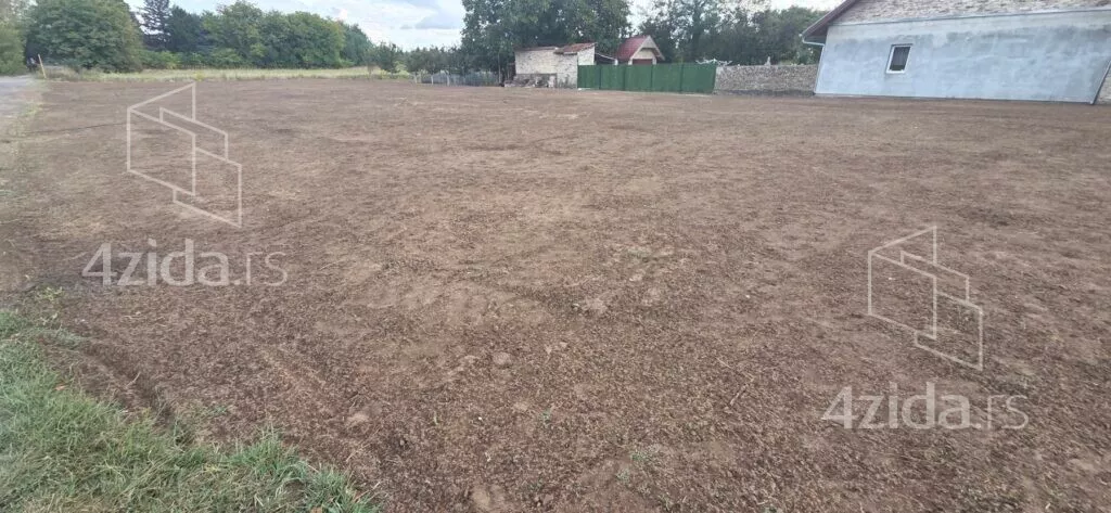 Građevinsko zemljište | 4zida