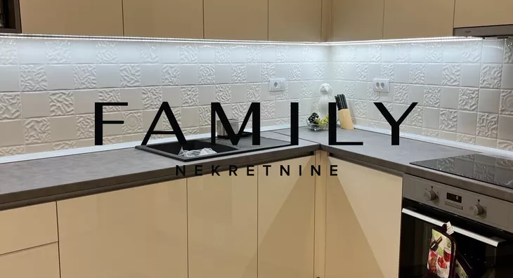 Četvoroiposoban stan | 4zida