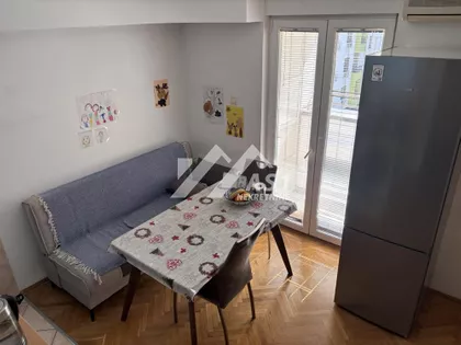 Cara Dušana | 4zida.rs